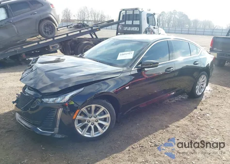 2024 Cadillac Ct5 Luxury z USA, uszkodzony, nr VIN 1G6DM5RK8R0109345